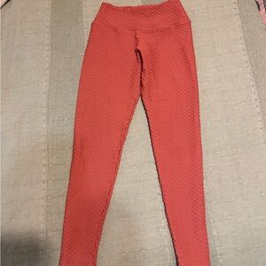 Booty by Brabants Textured Coral Leggings